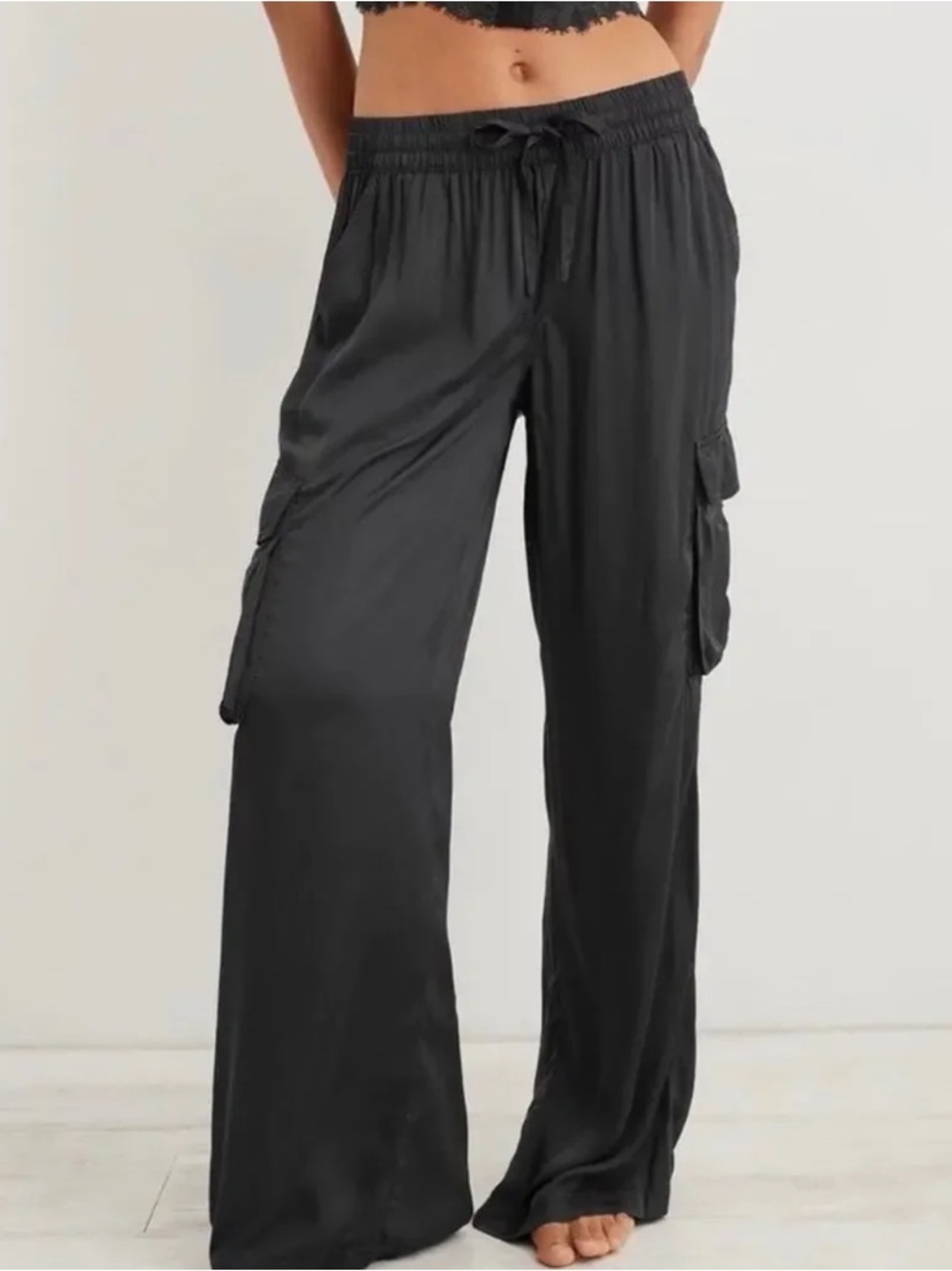 Aerie Satin Cargo Joggers